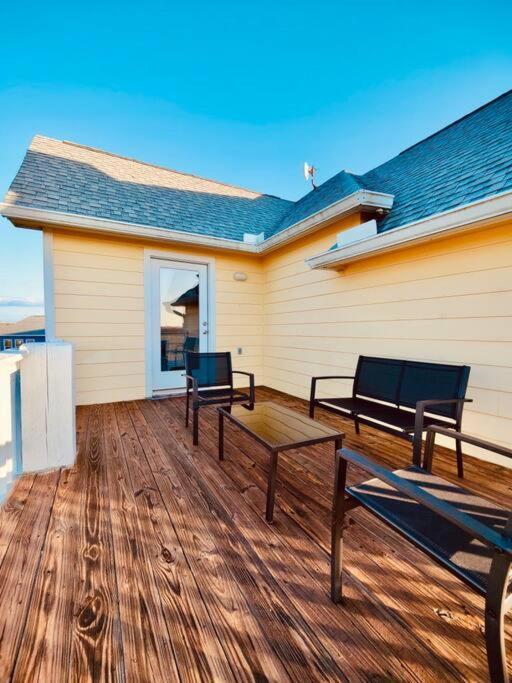 Sunny Delight - Sleeps 10 - Generous Space! Bolivar Peninsula Kültér fotó