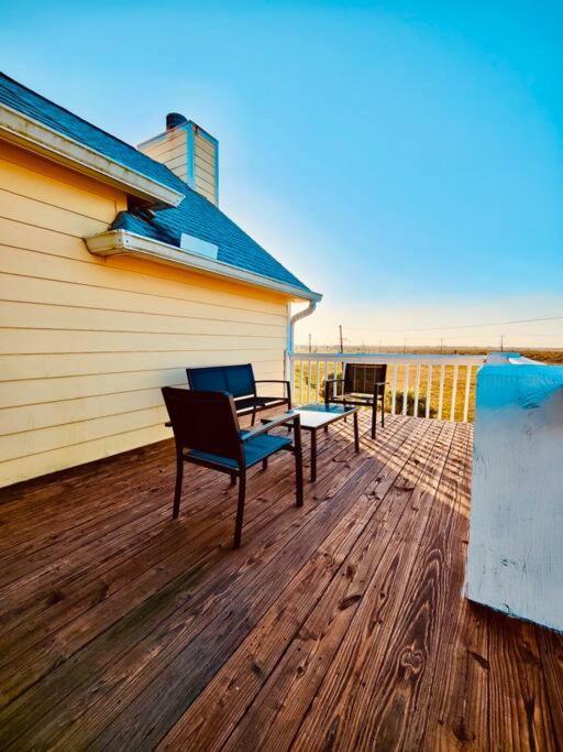 Sunny Delight - Sleeps 10 - Generous Space! Bolivar Peninsula Kültér fotó
