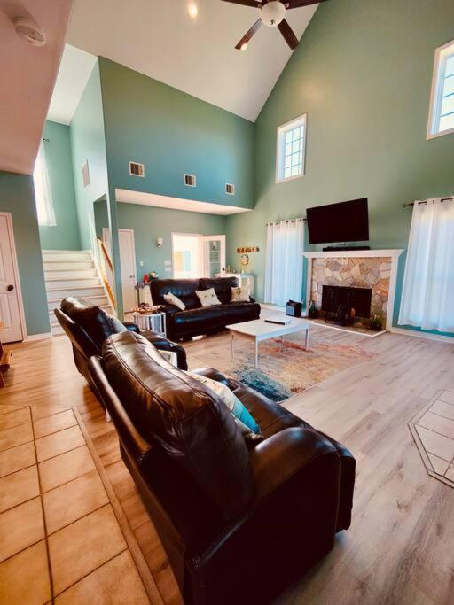 Sunny Delight - Sleeps 10 - Generous Space! Bolivar Peninsula Kültér fotó