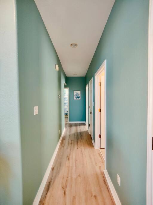 Sunny Delight - Sleeps 10 - Generous Space! Bolivar Peninsula Kültér fotó