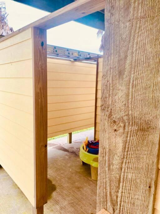 Sunny Delight - Sleeps 10 - Generous Space! Bolivar Peninsula Kültér fotó