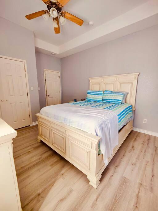 Sunny Delight - Sleeps 10 - Generous Space! Bolivar Peninsula Kültér fotó