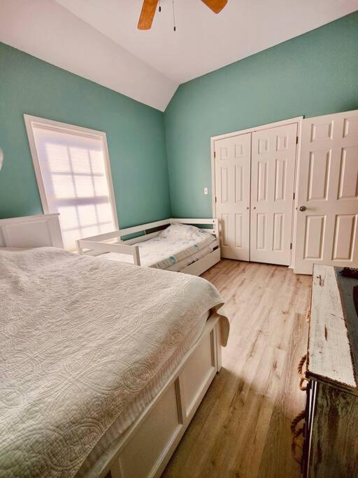 Sunny Delight - Sleeps 10 - Generous Space! Bolivar Peninsula Kültér fotó
